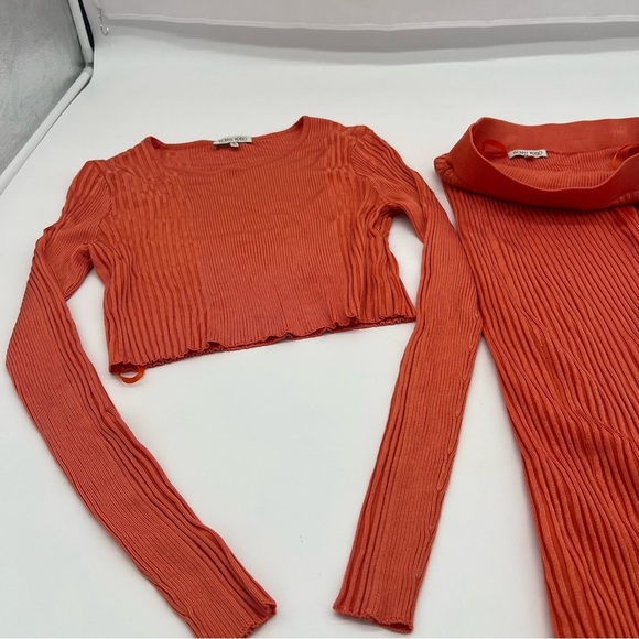 Ronny Kobo Orange Ribbed 2-Piece Set – Crop Top & Maxi Skirt – Size M - Picture 7 of 16